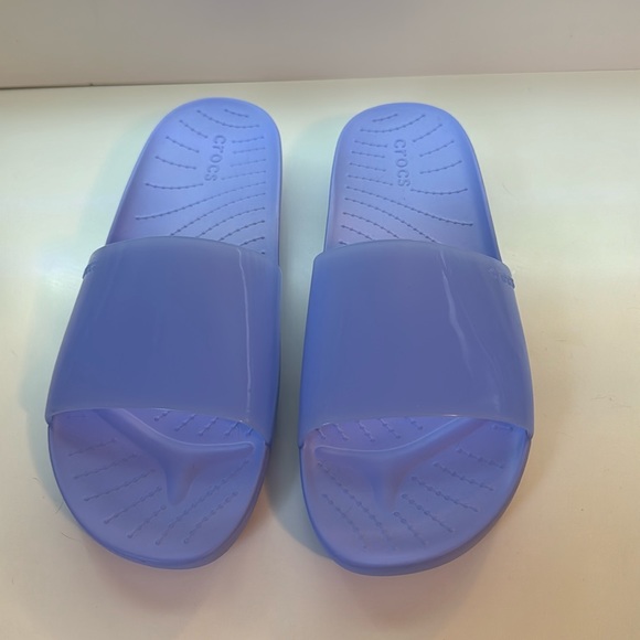 Brand new croc slides - Picture 1 of 4